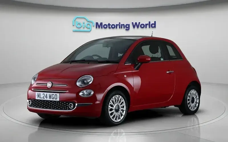 Begagnad Fiat 500 S 69 HK (50 kW) 2024 Röd Halvkombi