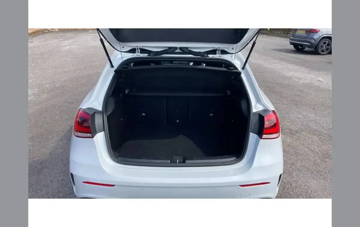 Used Mercedes A180 AMG Line Premium 136 HP (100 kW) 2023 White Hatchback