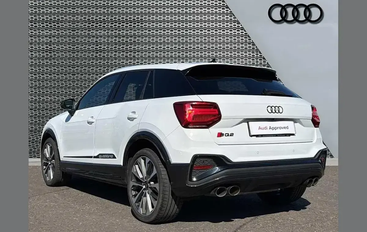Begagnad Audi SQ2 Black Edition 300 HK (220 kW) 2022 Vit SUV