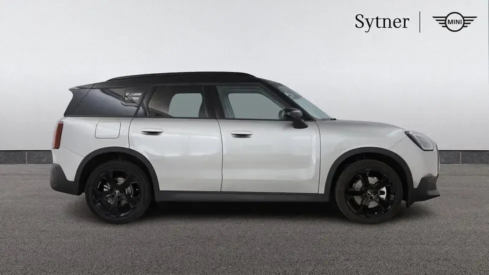 Used Mini Countryman 168 HP (123 kW) 2026 Silver SUV