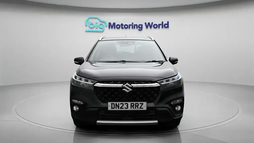 Gebraucht Suzuki SX4 S-Cross 129 PS (94 kW) 2023 Schwarz SUV