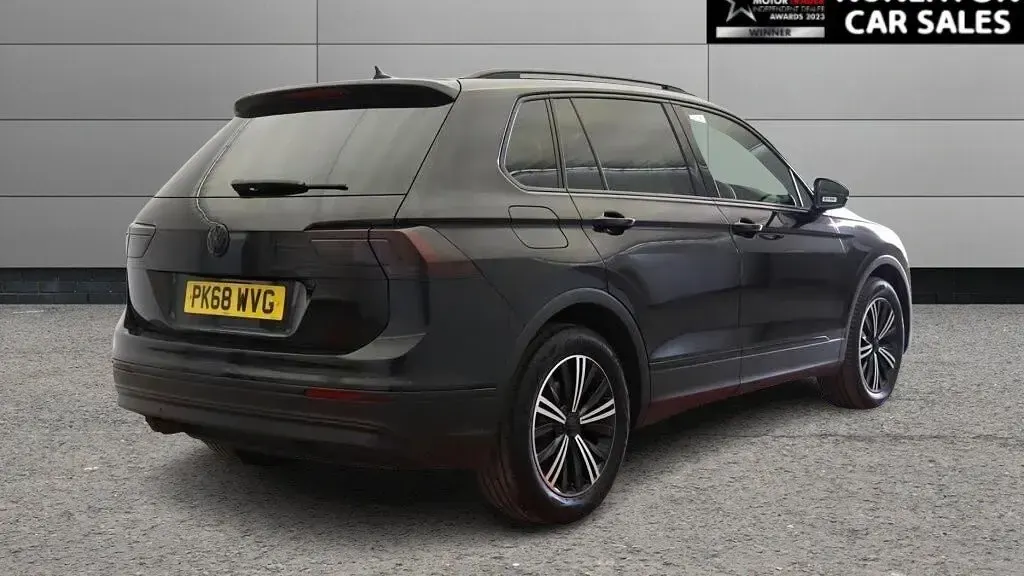 Used VW Tiguan SE 150 HP (110 kW) 2018 Black SUV