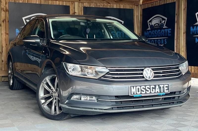 Grey Used 2015 VW Passat GT Sedan | £9,495 (Good price) - Image 1/1