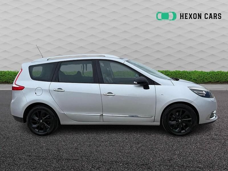 Used Renault Grand Scénic III Bose Edition 130 HP (95 kW) 2014 Silver MPV