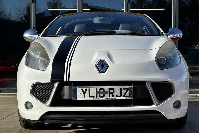 Used Renault Wind Collection 133 HP (97 kW) 2010 White Cabriolet