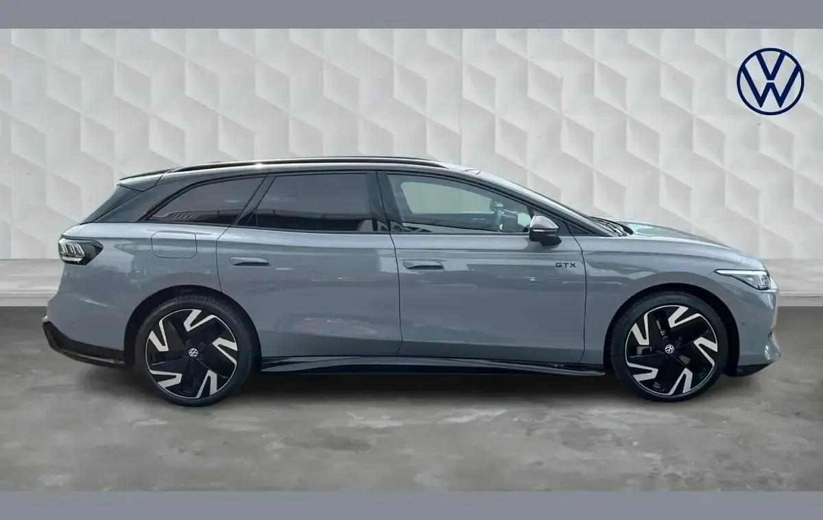 Used VW ID.7 GTX 250 kW (340 HP) 2026 Moonstone grey Estate