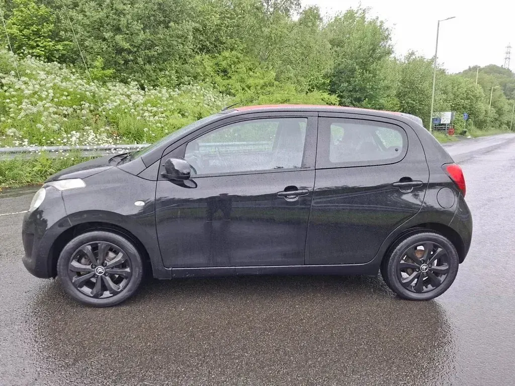 Used Citroën C1 Feel 68 HP (50 kW) 2015 Black Hatchback