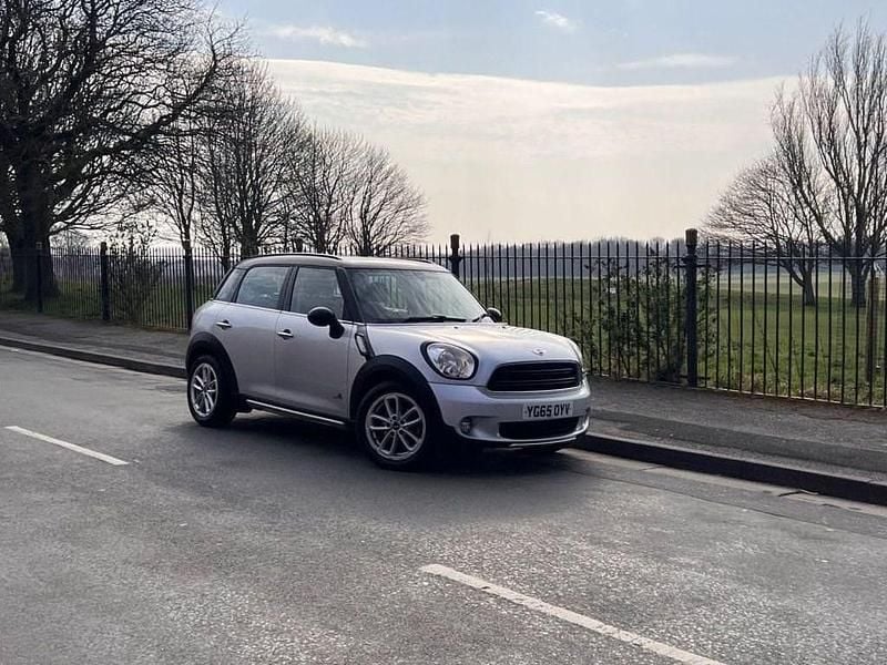 Used Mini Cooper D 112 HP (82 kW) 2015 Silver Hatchback