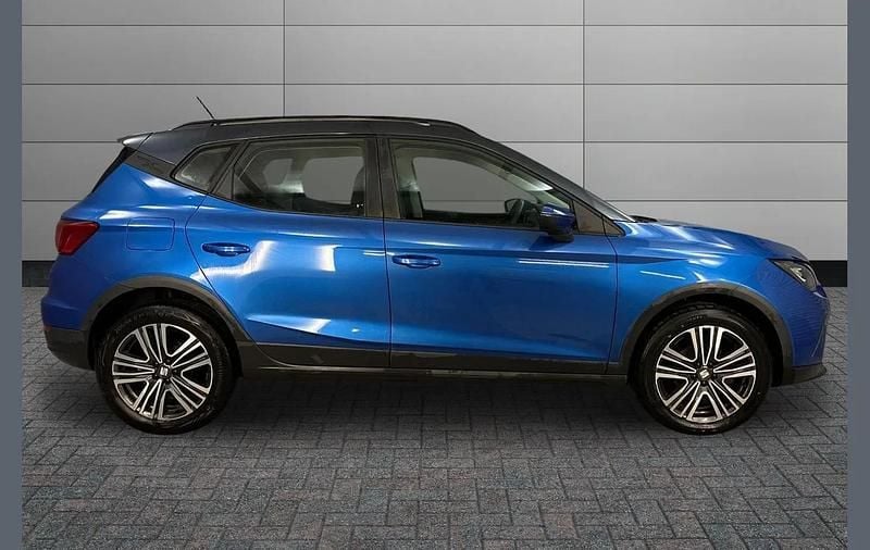 Used Seat Arona SE Technology 94 HP (69 kW) 2024 Blue SUV