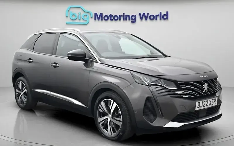 Used Peugeot 3008 Allure Premium 300 HP (220 kW) 2022 SUV