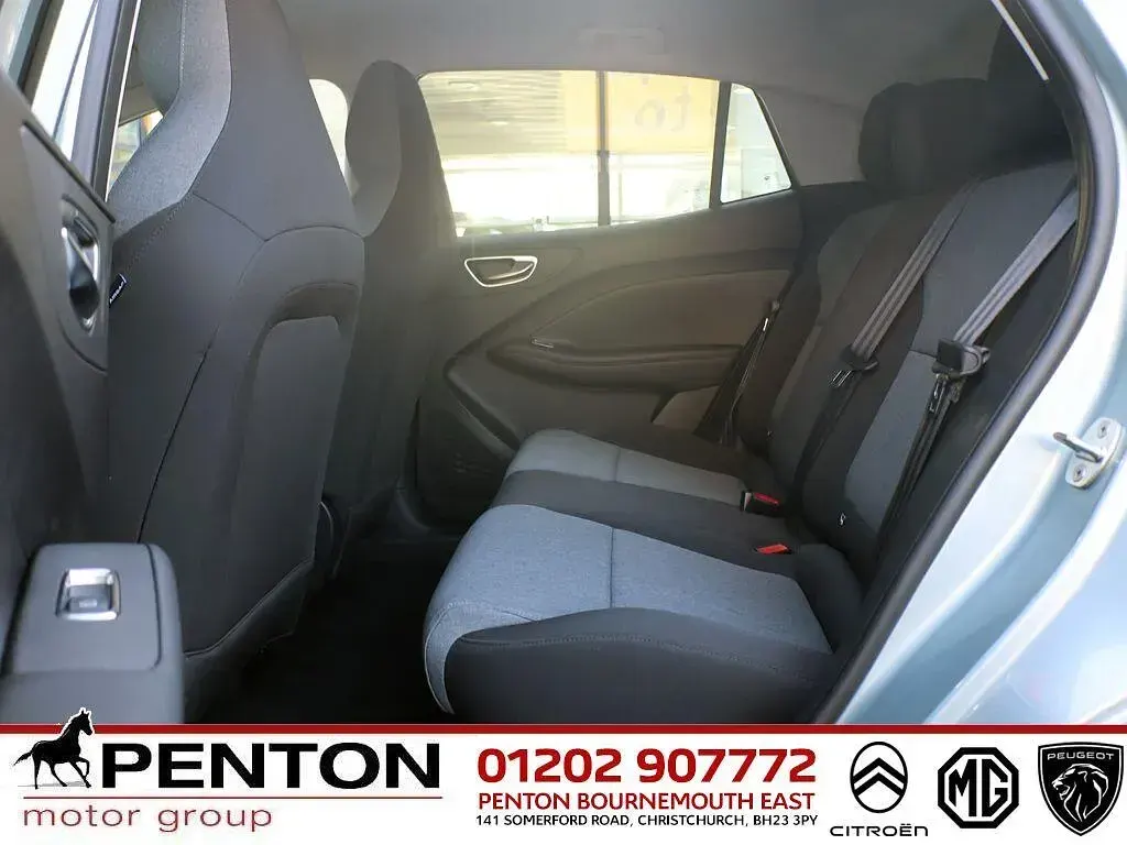 Used MG MG4 EV 116 kW (158 HP) 2026 Green Hatchback