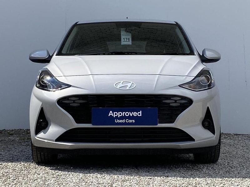 Grey New 2025 Hyundai i10 Premium Hatchback | £16,995 (Fair price) - Image 1/4