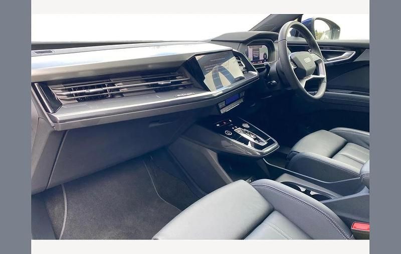 Used Audi Q4 e-tron S-Line 210 kW (286 HP) 2025 Blue SUV