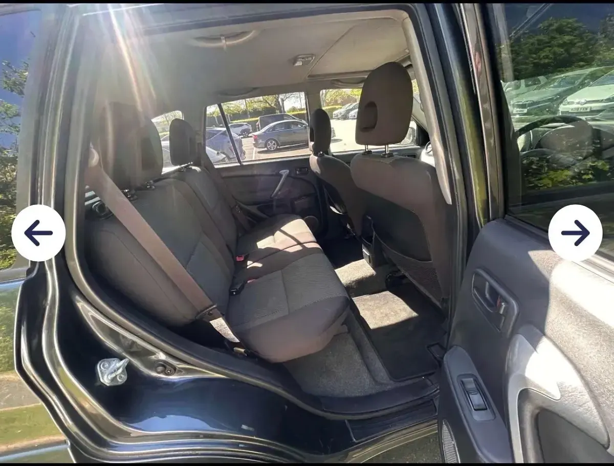 Used Toyota RAV4 147 HP (108 kW) 2005 Grey SUV