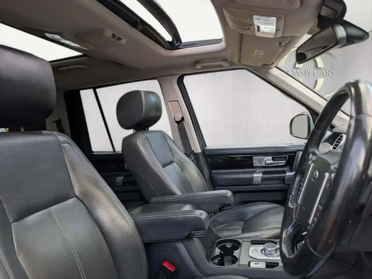 Używany Land Rover Discovery 4 HSE Luxury 2014 Srebrny SUV