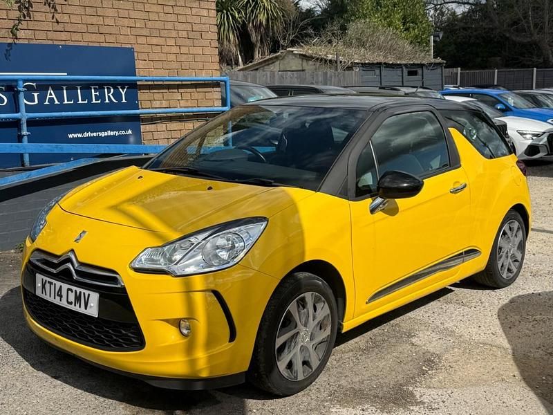 Used Citroën DS3 82 HP (60 kW) 2014 Yellow Hatchback