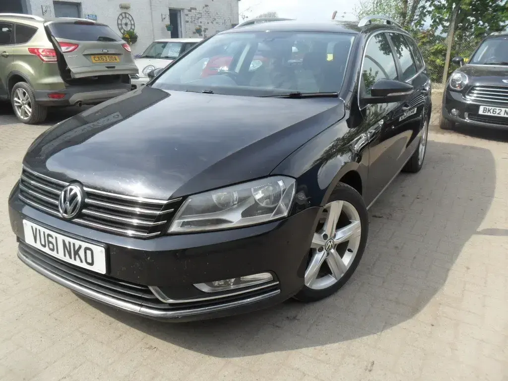 Usado VW Passat SE 2011 Preto Carrinha