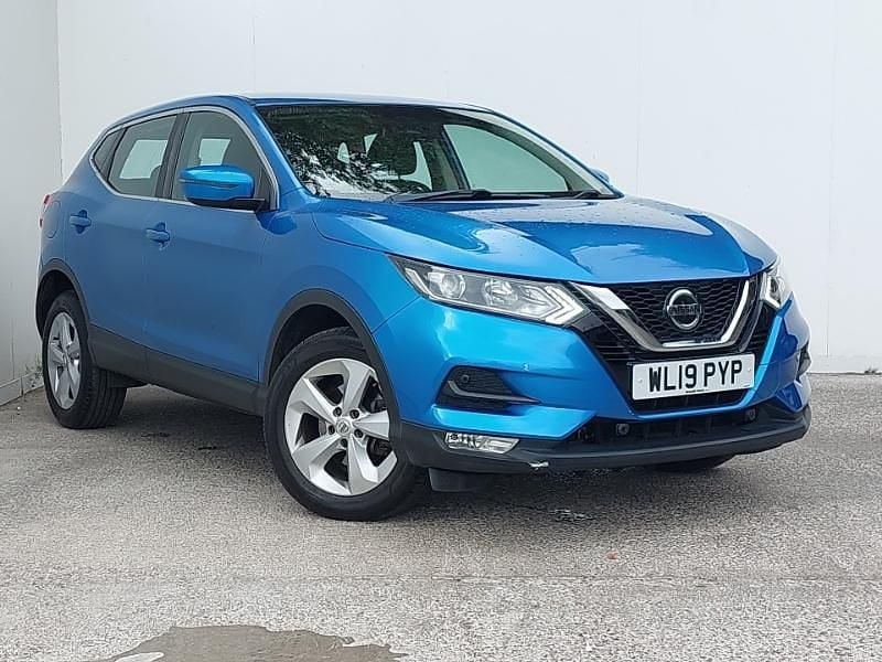 Blue Used 2019 Nissan Qashqai Acenta Premium SUV | £10,498 (Fair price) - Image 1/4