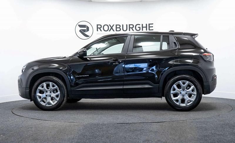 Used Jeep Avenger Altitude 100 HP (73 kW) 2024 Black SUV