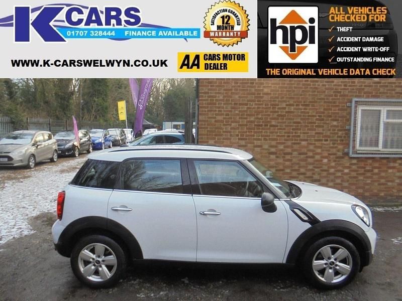 White Used 2015 Mini ONE Hatchback | £6,995 (Fair price) - Image 1/3