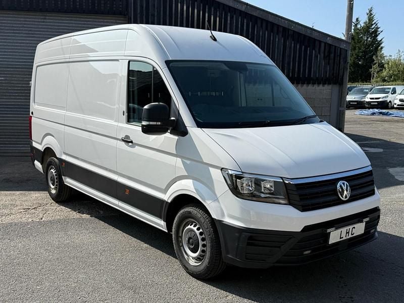 White Used 2019 VW Crafter Trendline Van | £13,490 (Fair price) - Image 1/4