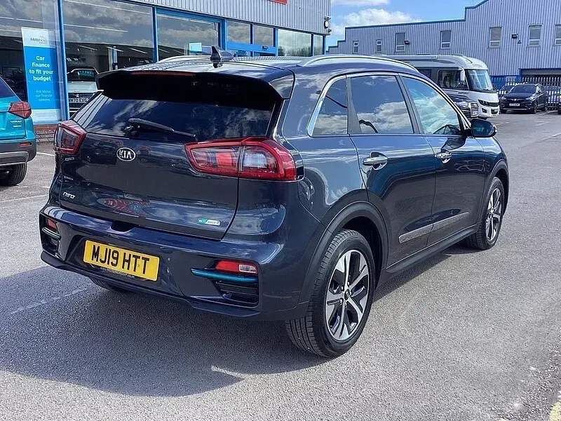 Used Kia Niro First Edition 150 kW (204 HP) 2019 Grey SUV