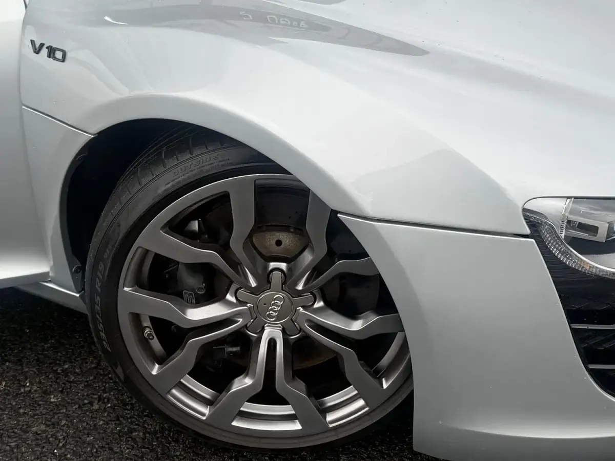 Used Audi R8 Coupé Advanced 2010 Silver Coupe