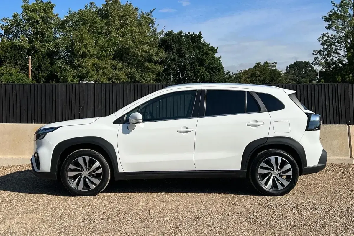 Used Suzuki SX4 S-Cross 116 HP (85 kW) 2023 White SUV