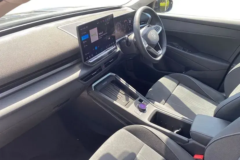 New VW T-Roc Style 150 HP (110 kW) 2026 Wolf grey SUV