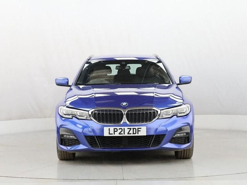 Used BMW 330e M Sport 292 HP (214 kW) 2021 Blue Estate