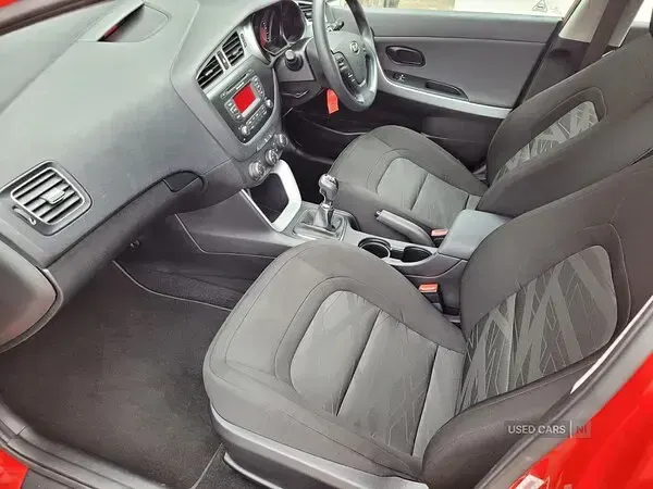 Used Kia Ceed 2015 Red Hatchback