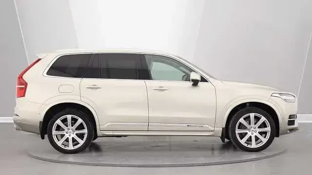 Used Volvo XC90 Inscription 235 HP (172 kW) 2018 SUV