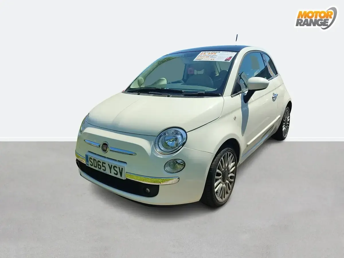 Used Fiat 500 Lounge 69 HP (50 kW) 2015 White Hatchback