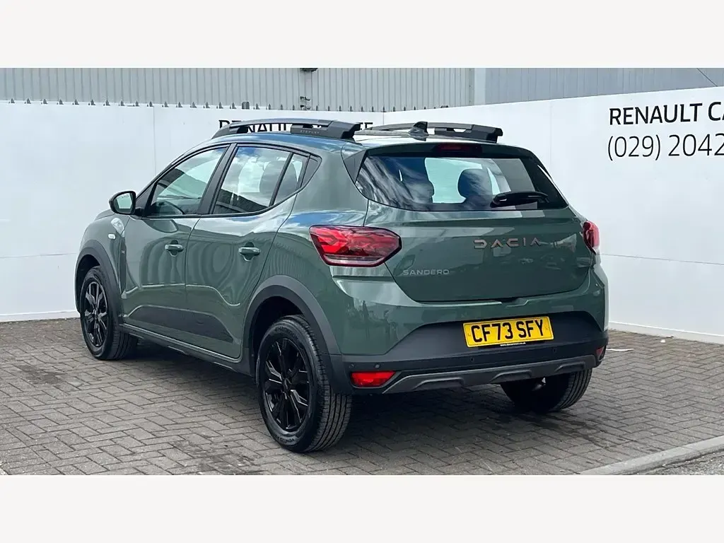 Used Dacia Sandero Extreme 2023 Green Hatchback