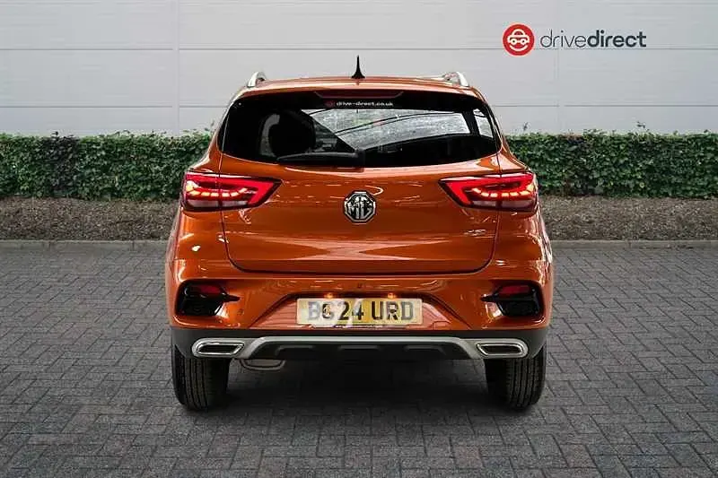 Used MG ZS Exclusive 106 HP (77 kW) 2024 Orange SUV