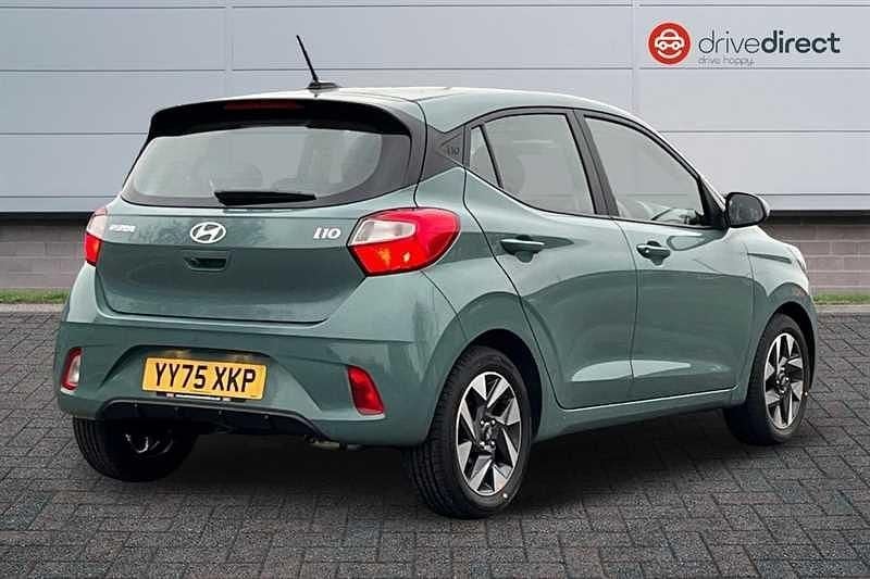 New Hyundai i10 Advanced 2025 Green Hatchback
