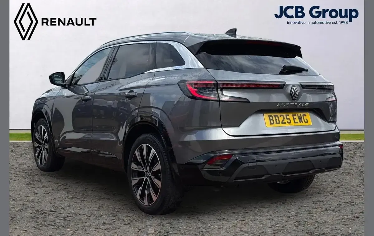 Used Renault Austral Techno 200 HP (147 kW) 2025 Grey SUV