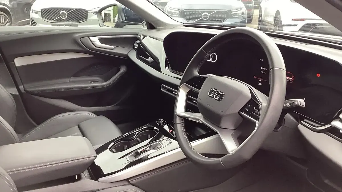 Used Audi A5 Sport 204 HP (150 kW) 2024 Blue Estate
