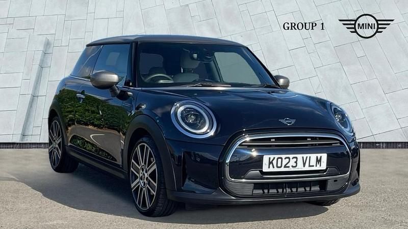 Black Used 2023 Mini Cooper Exclusive Hatchback | £20,990 (Fair price) - Image 1/4