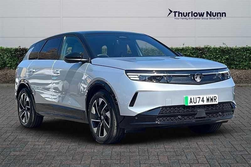 Second-hand Vauxhall Grandland 156 kW (213 CP) 2024 Gri SUV