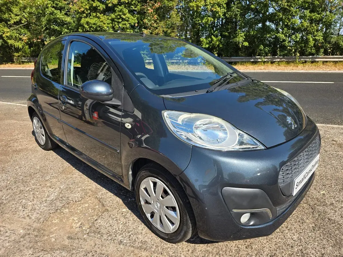 Used Peugeot 107 Active 68 HP (50 kW) 2012 Grey Hatchback