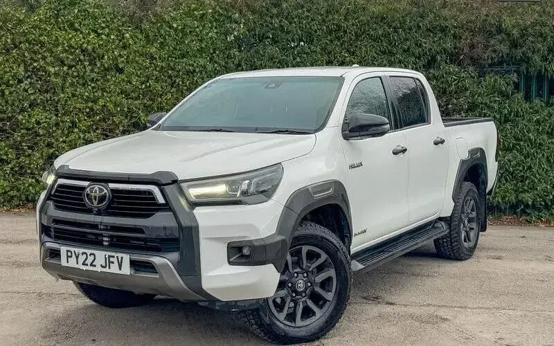 Used Toyota HiLux 204 HP (150 kW) 2022 Pickup