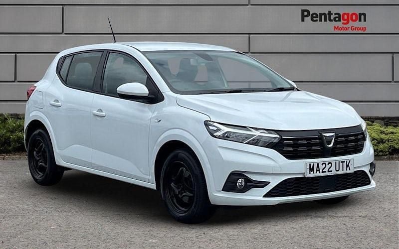 White Used 2022 Dacia Sandero Comfort Hatchback | £9,295 (Good price) - Image 1/4