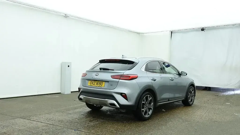 Used Kia XCeed 118 HP (86 kW) 2020 Silver SUV