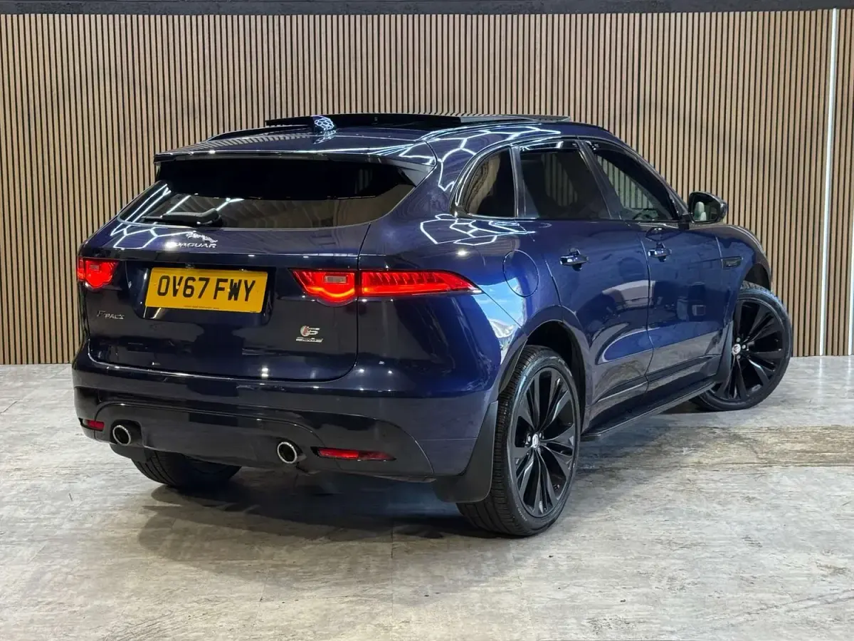 Used Jaguar F-Pace S 300 HP (220 kW) 2017 Blue SUV