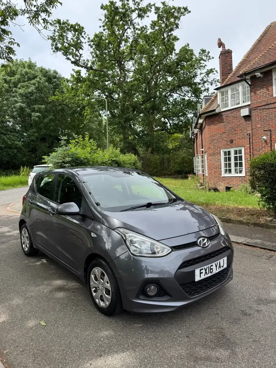 Used Hyundai i10 SE 2016 Grey Hatchback