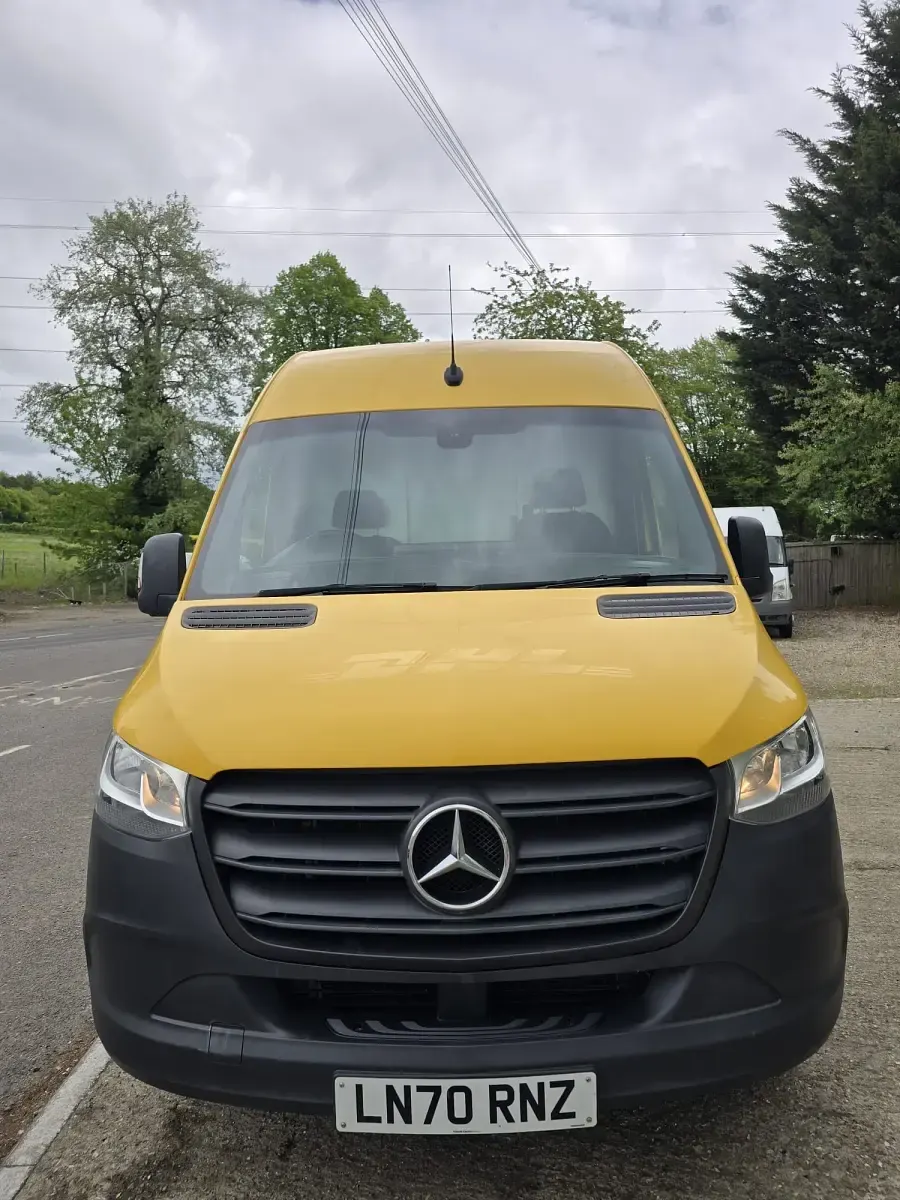 Usado Mercedes Sprinter Progressive 2020 Amarelo Van
