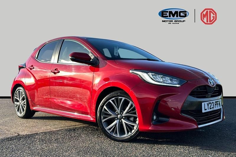 Red Used 2023 Toyota Yaris Hatchback | £18,999 (Fair price) - Image 1/3