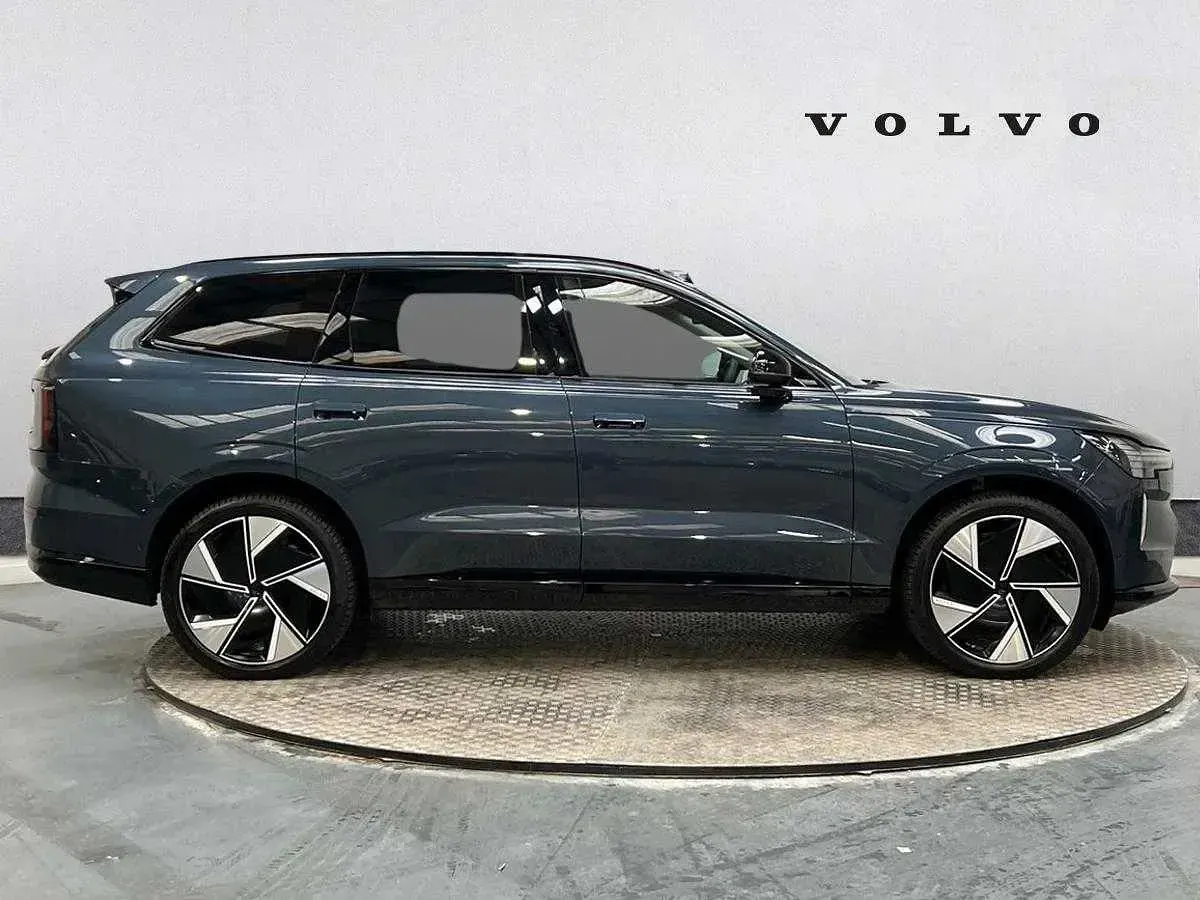 Used Volvo EX90 Performance 375 kW (510 HP) 2025 SUV