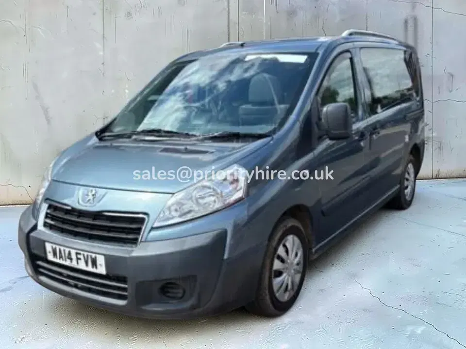 Used Peugeot TePee Comfort 2014 Grey MPV